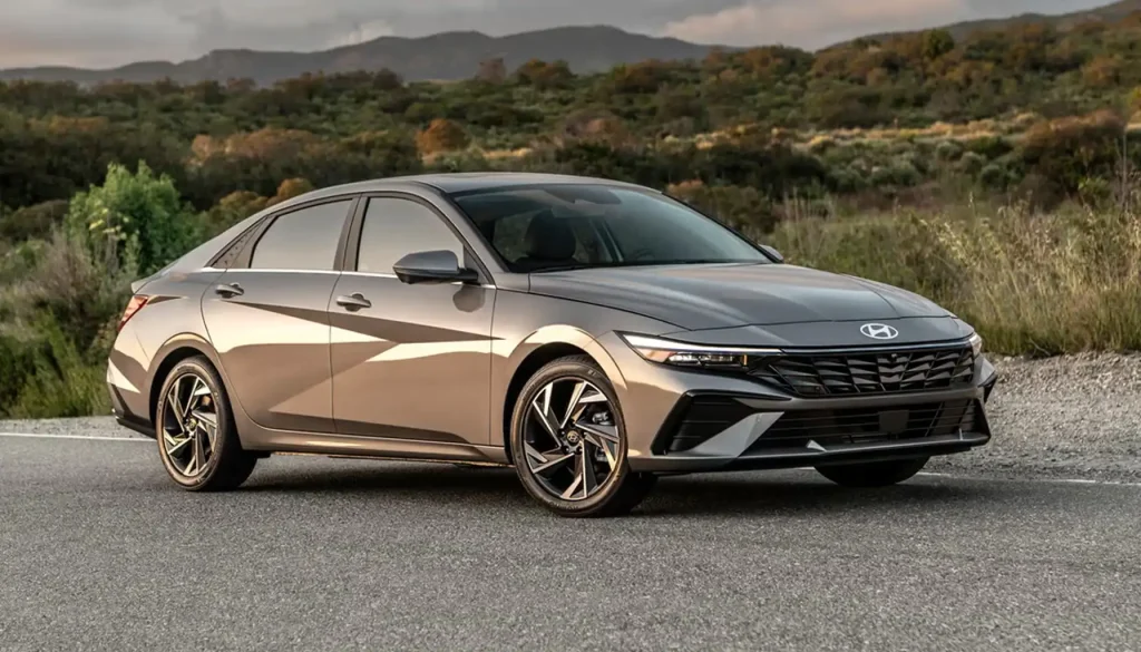 Hyundai Elantra 2026 for Daily Usage